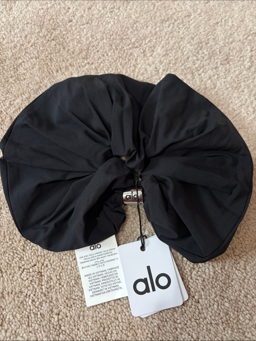 ALO Yoga Bead It Oversized Scrunchie Black